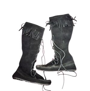 NWOT Minnetonka Black Knee High Suede Fringed Boots